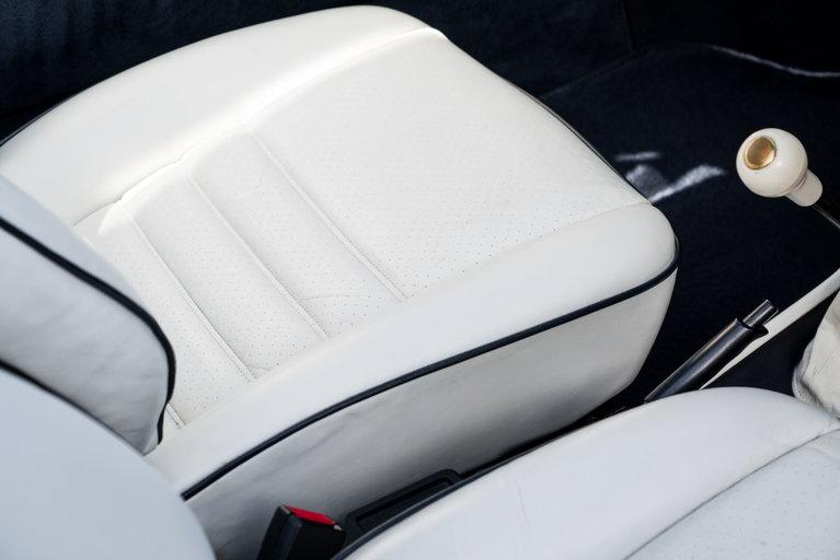 Porsche 911 Carrera 3.2 Supersport