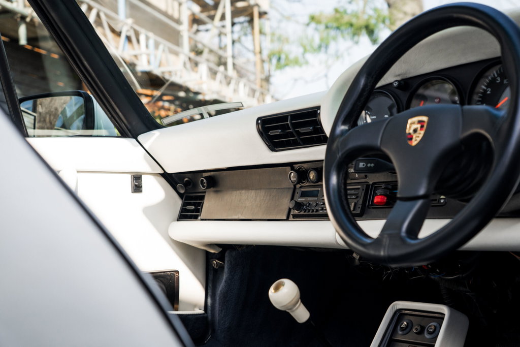 Porsche 911 Carrera 3.2 Supersport