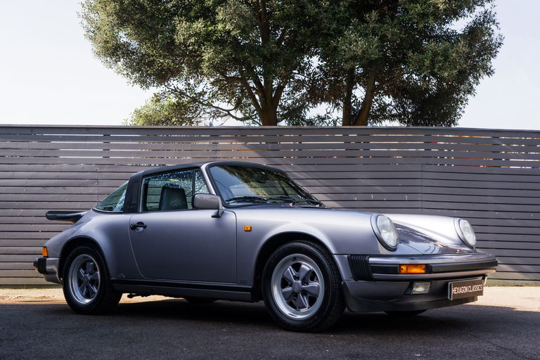 Porsche 911 Carrera 3.2