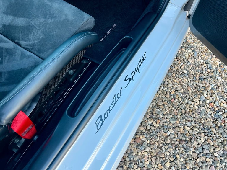 Porsche 987 Boxster Spyder