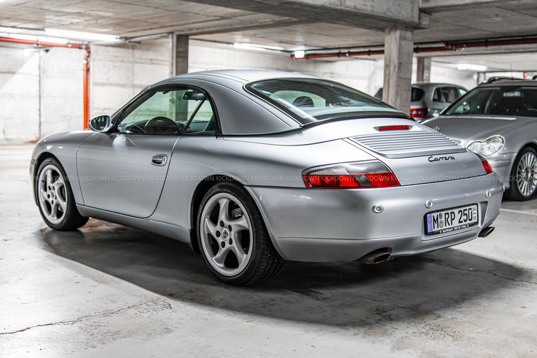 Porsche 996 Carrera