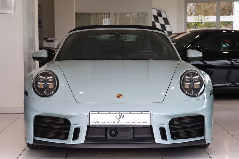 Porsche 992.2 Carrera