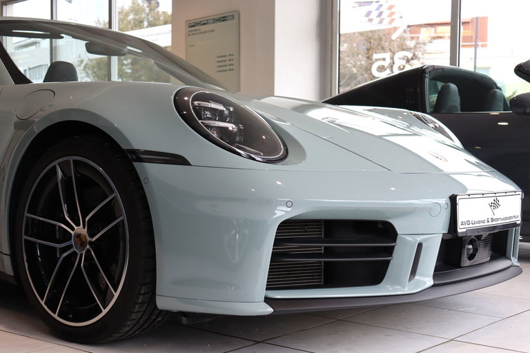 Porsche 992.2 Carrera