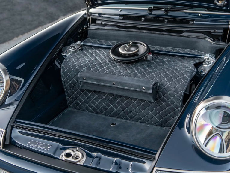 Porsche 911 Reimagined by Singer