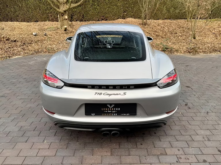 Porsche 718 Cayman S