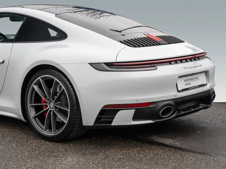 Porsche 992 Carrera 4S