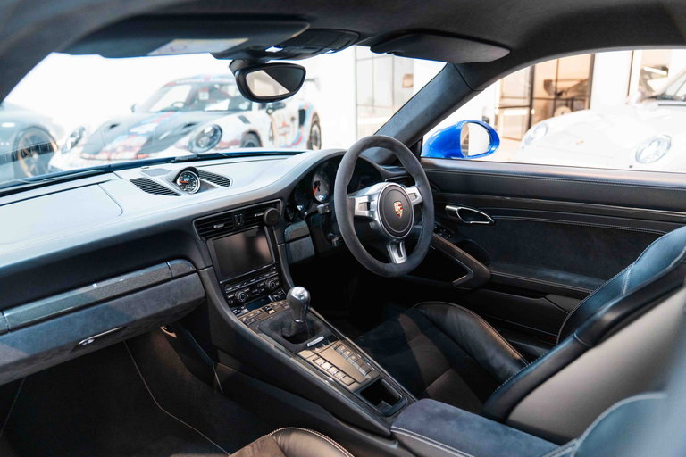 Porsche 991 Carrera 4 GTS