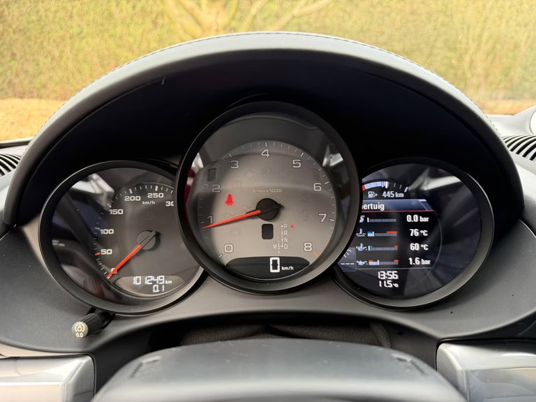 Porsche 718 Cayman S