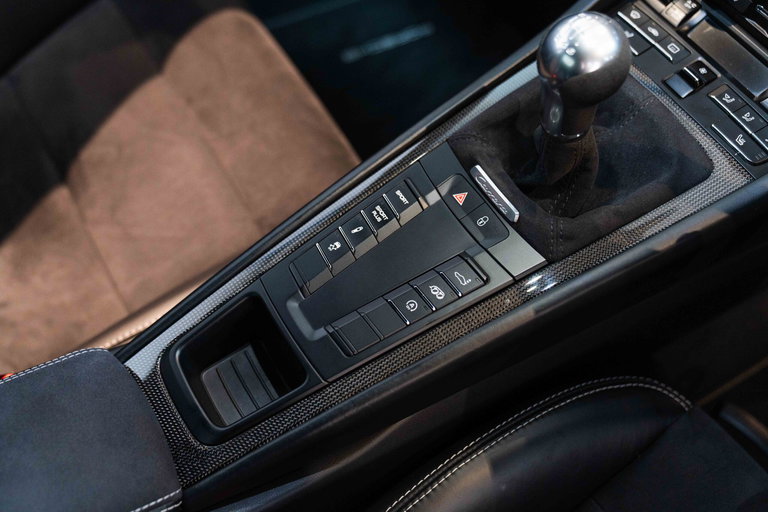 Porsche 991 Carrera 4 GTS