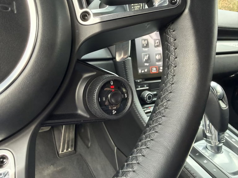 Porsche 718 Cayman S