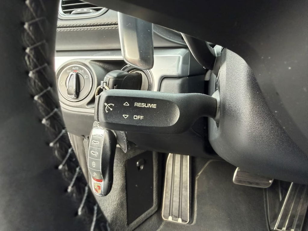 Porsche 718 Cayman S