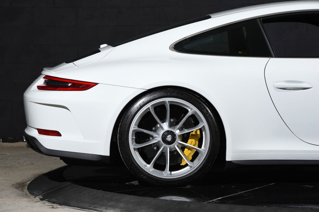 Porsche 991.2 GT3 Touring