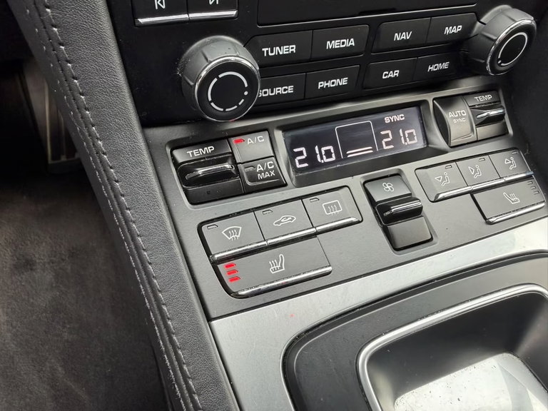 Porsche 718 Cayman S