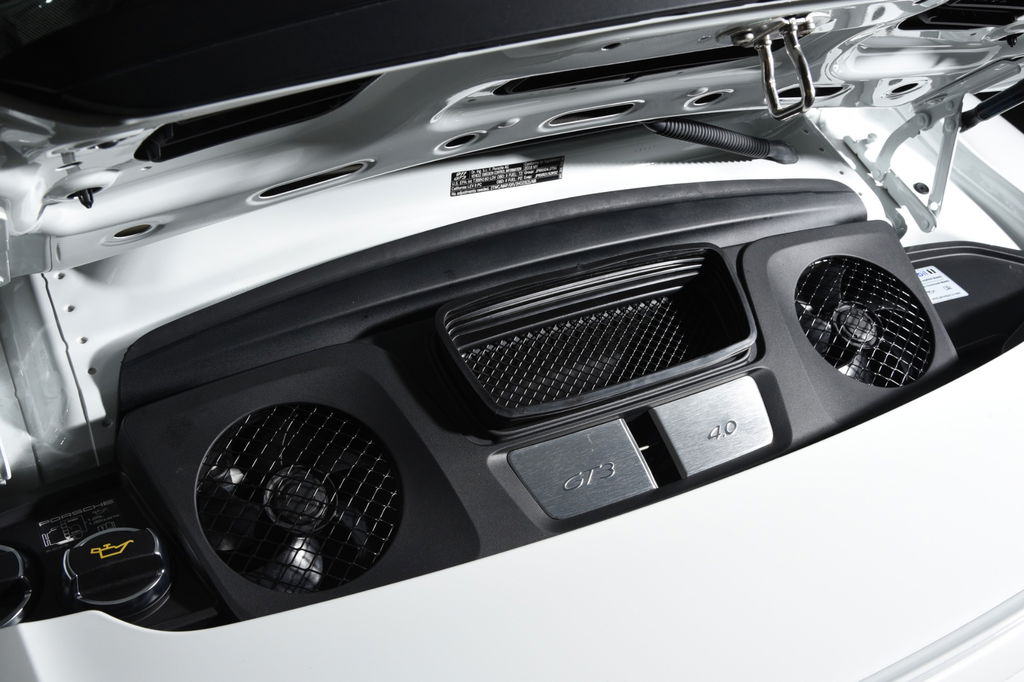 Porsche 991.2 GT3 Touring