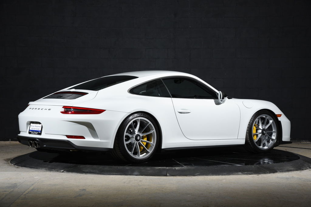Porsche 991.2 GT3 Touring