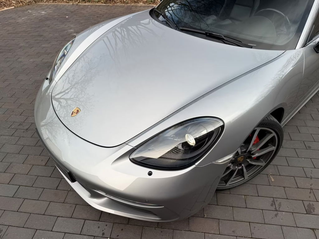 Porsche 718 Cayman S