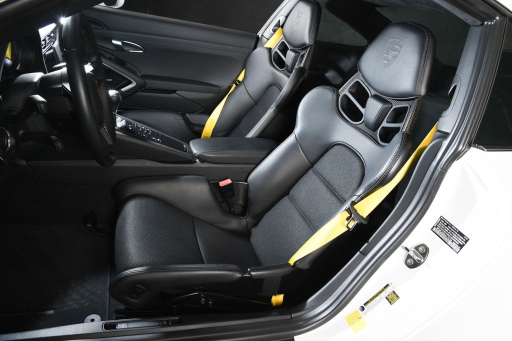 Porsche 991.2 GT3 Touring