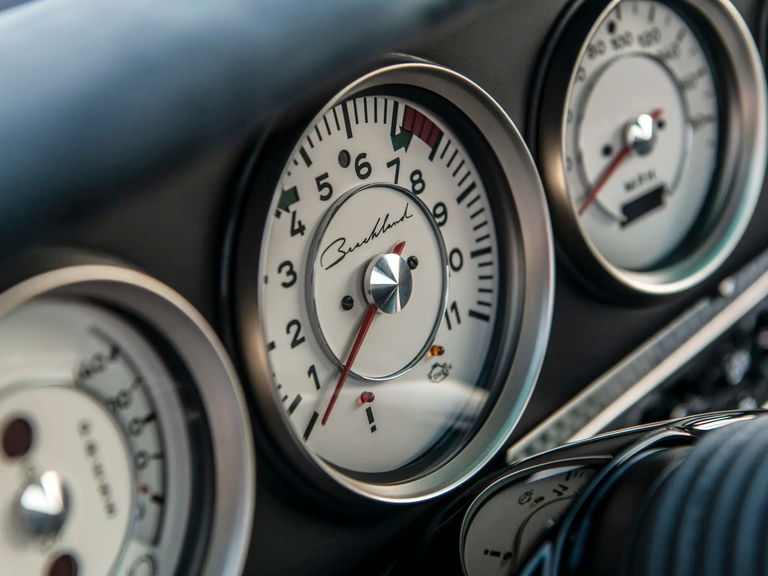 Porsche 911 Reimagined by Singer