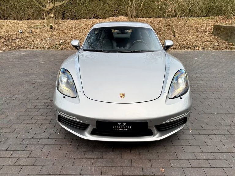 Porsche 718 Cayman S