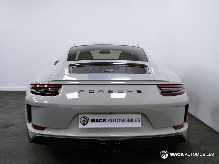 Porsche 991.2 GT3 Touring