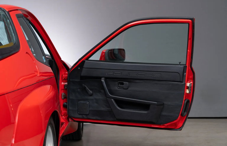 Porsche 924 Carrera GT