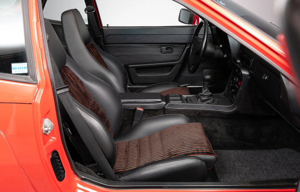 Porsche 924 Carrera GT