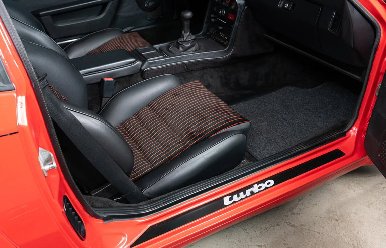 Porsche 924 Carrera GT