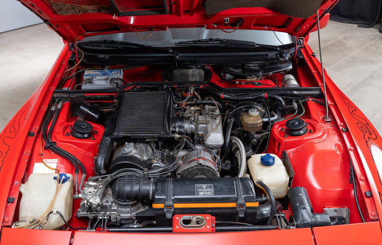 Porsche 924 Carrera GT