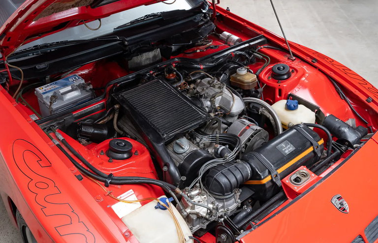 Porsche 924 Carrera GT