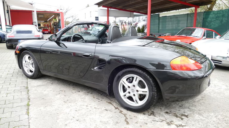 Porsche 986 Boxster