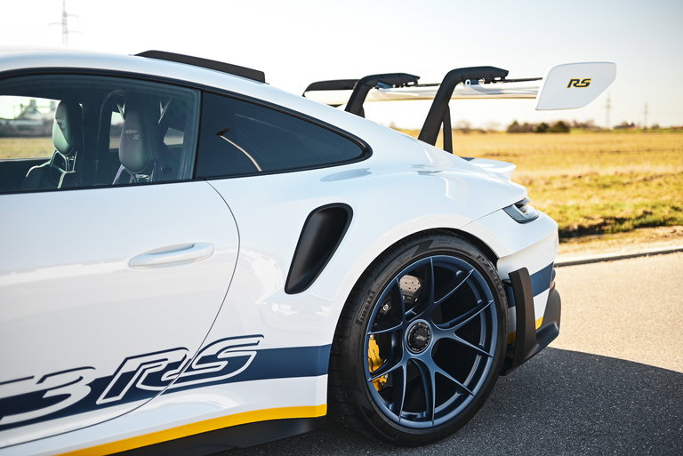 Porsche 992 GT3 RS