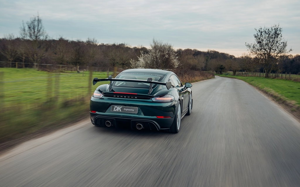Porsche 718 Cayman GT4 RS