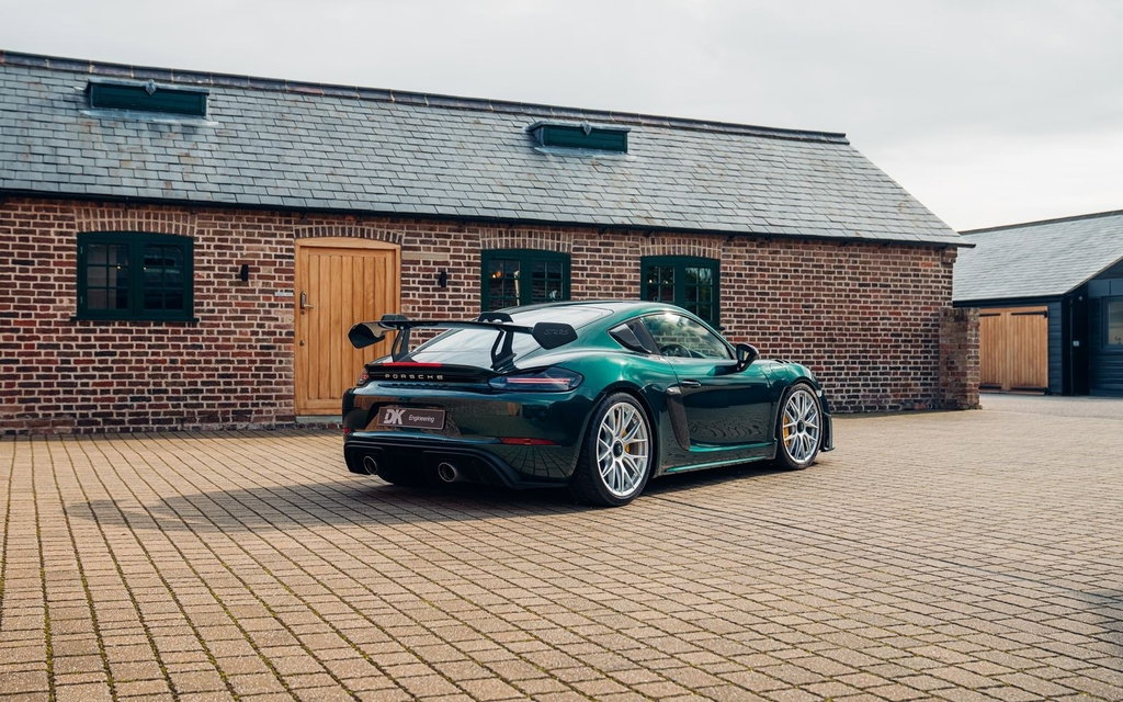 Porsche 718 Cayman GT4 RS