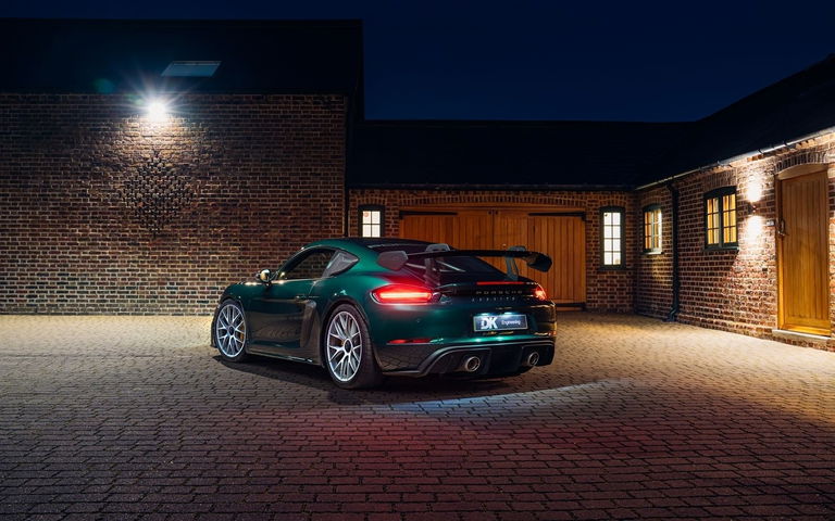 Porsche 718 Cayman GT4 RS