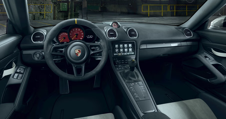 Porsche 718 Spyder RS