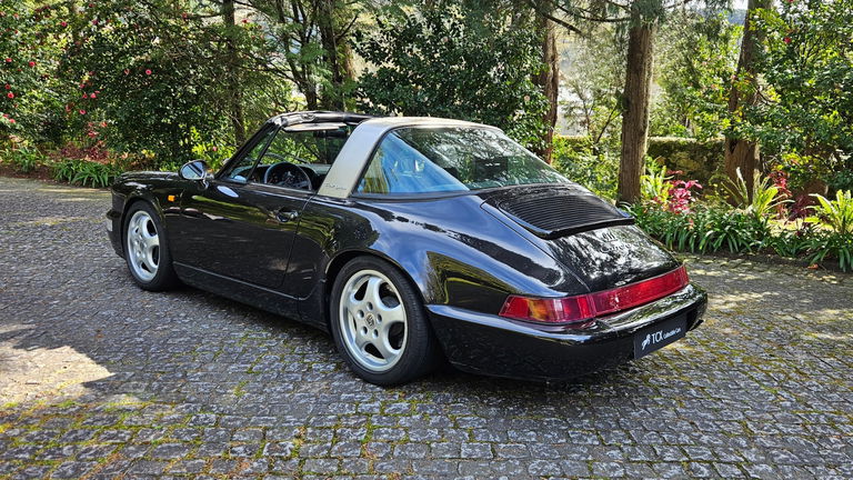 Porsche 964 Carrera 4