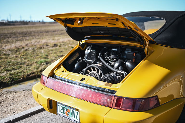 Porsche 964 Carrera 2 Speedster
