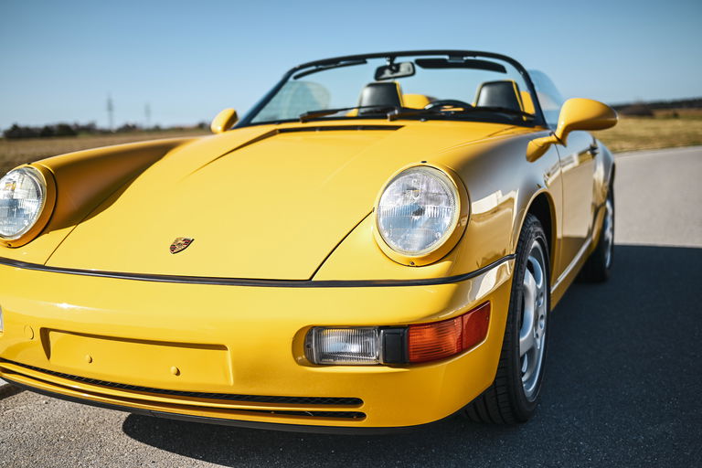 Porsche 964 Carrera 2 Speedster