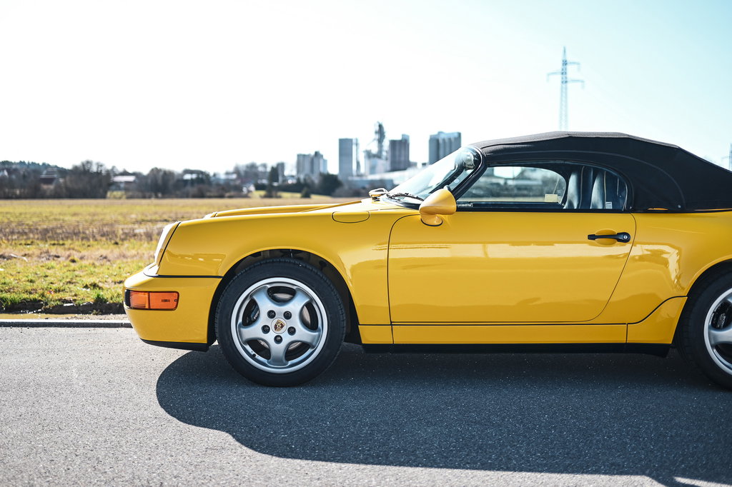 Porsche 964 Carrera 2 Speedster