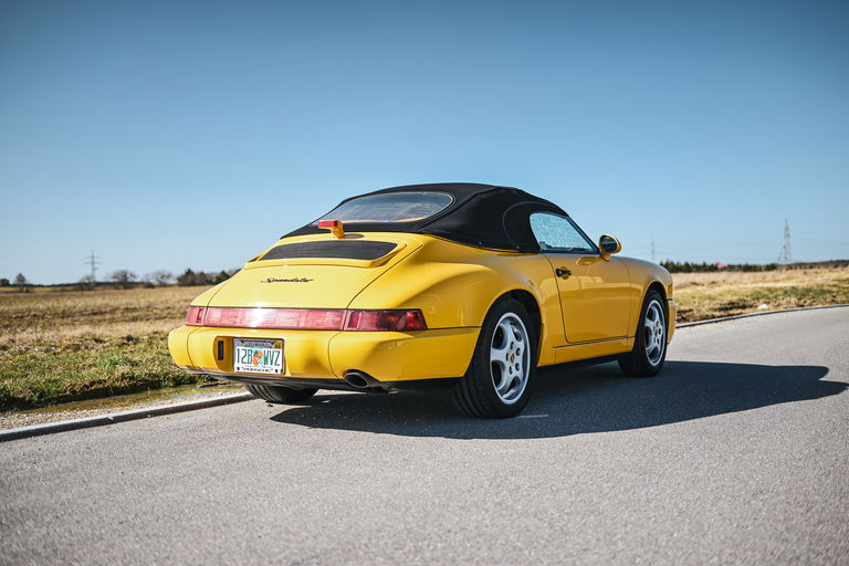 Porsche 964 Carrera 2 Speedster