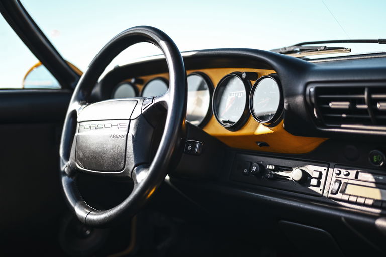 Porsche 964 Carrera 2 Speedster