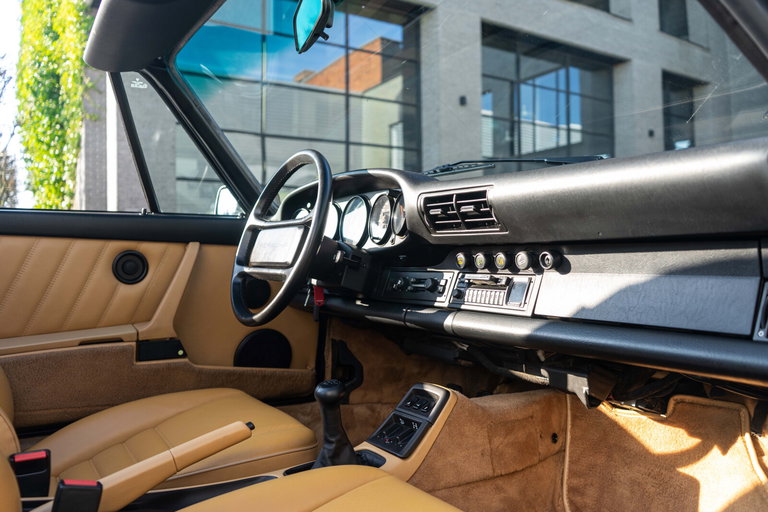 Porsche 964 Carrera 4