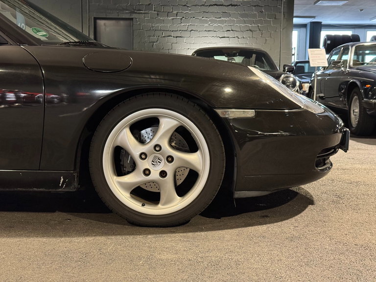 Porsche 996 Carrera