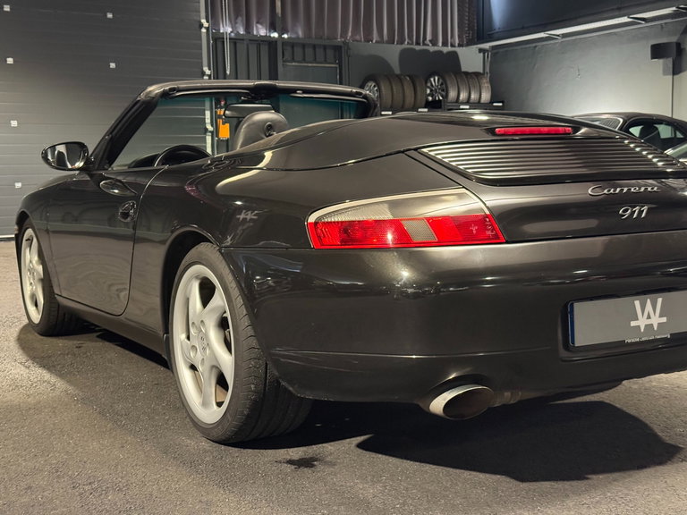 Porsche 996 Carrera