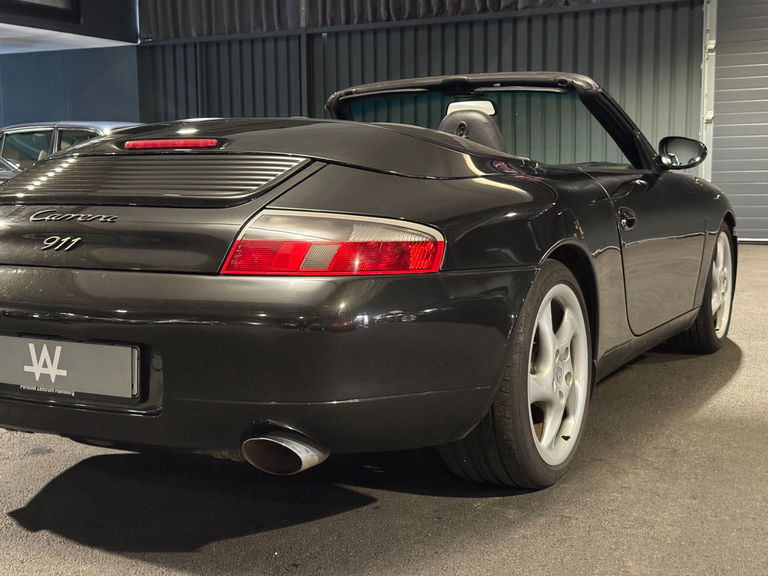 Porsche 996 Carrera