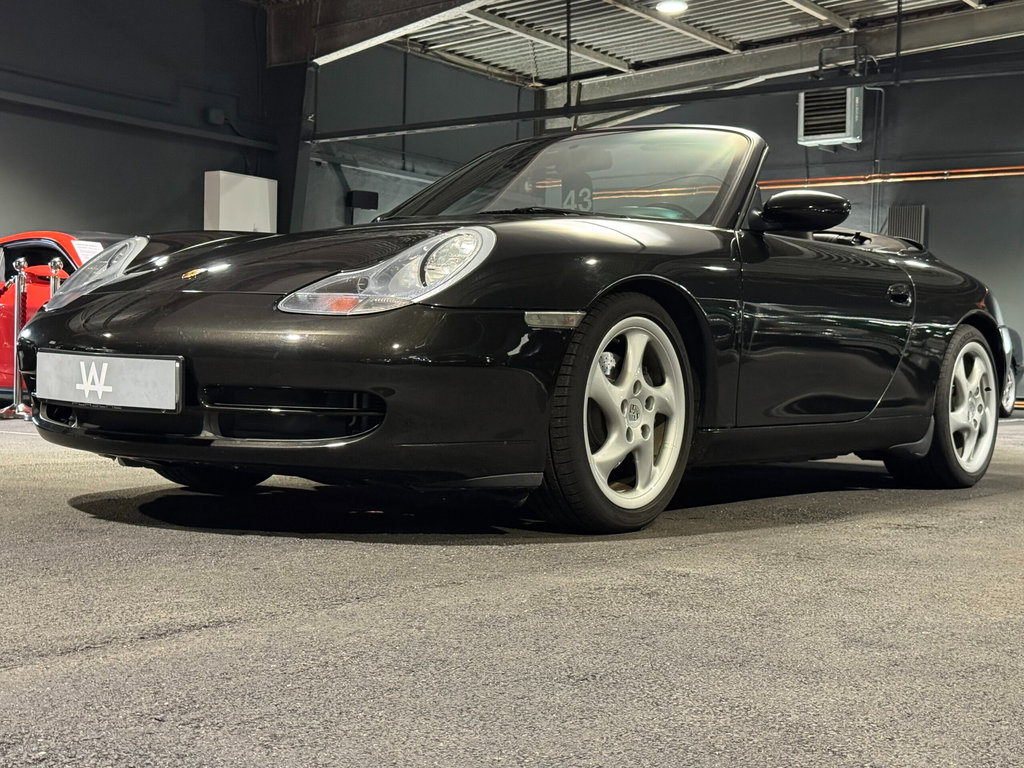 Porsche 996 Carrera