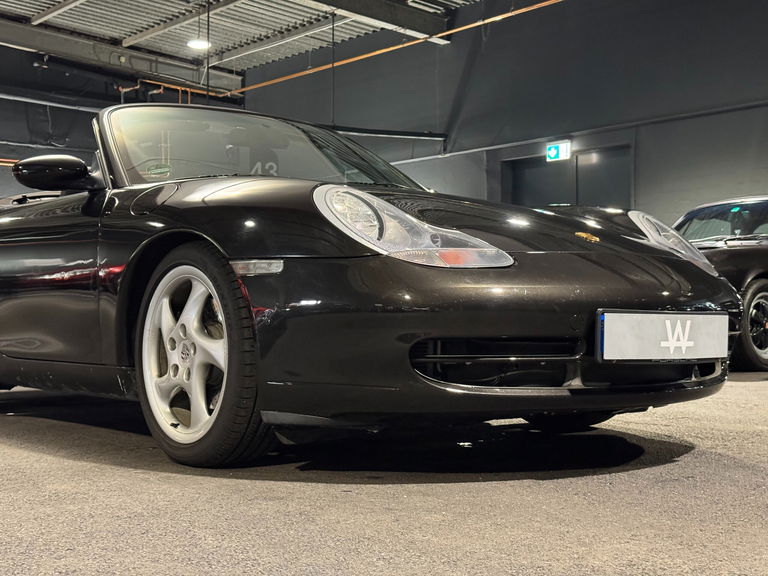 Porsche 996 Carrera