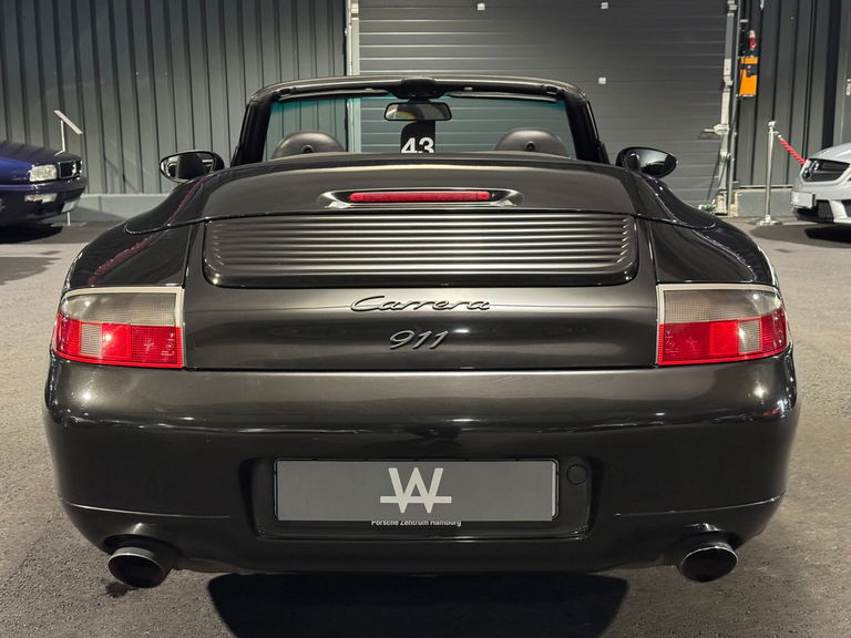 Porsche 996 Carrera