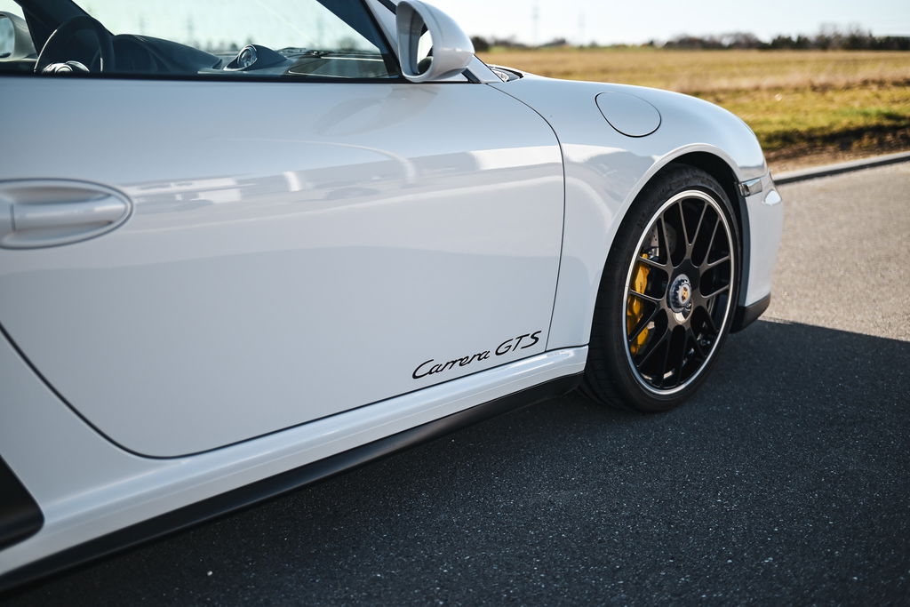 Porsche 997.2 Carrera GTS