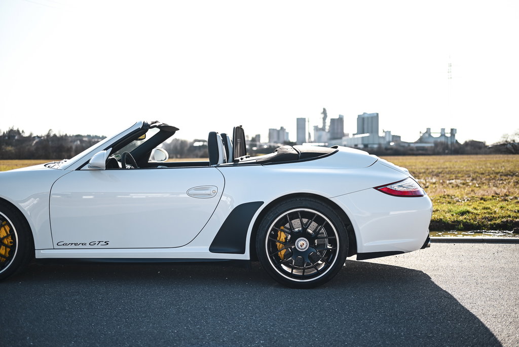 Porsche 997.2 Carrera GTS